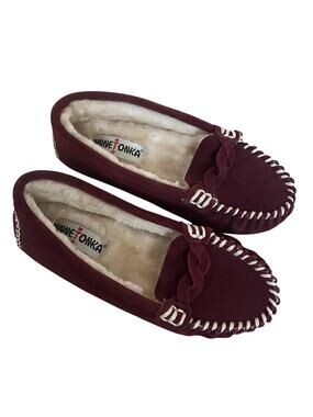 Minnetonka 'Brittany' Women's 6 Burgundy Venetian Suede Leather Braided Slipper
